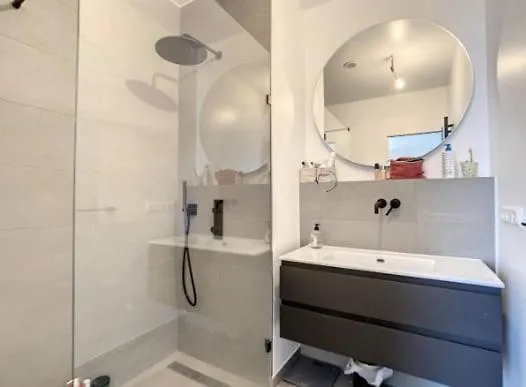 Comfortable 1 Bedroom W Terrace & Parking-Chiny1 Luxembourg Apartment