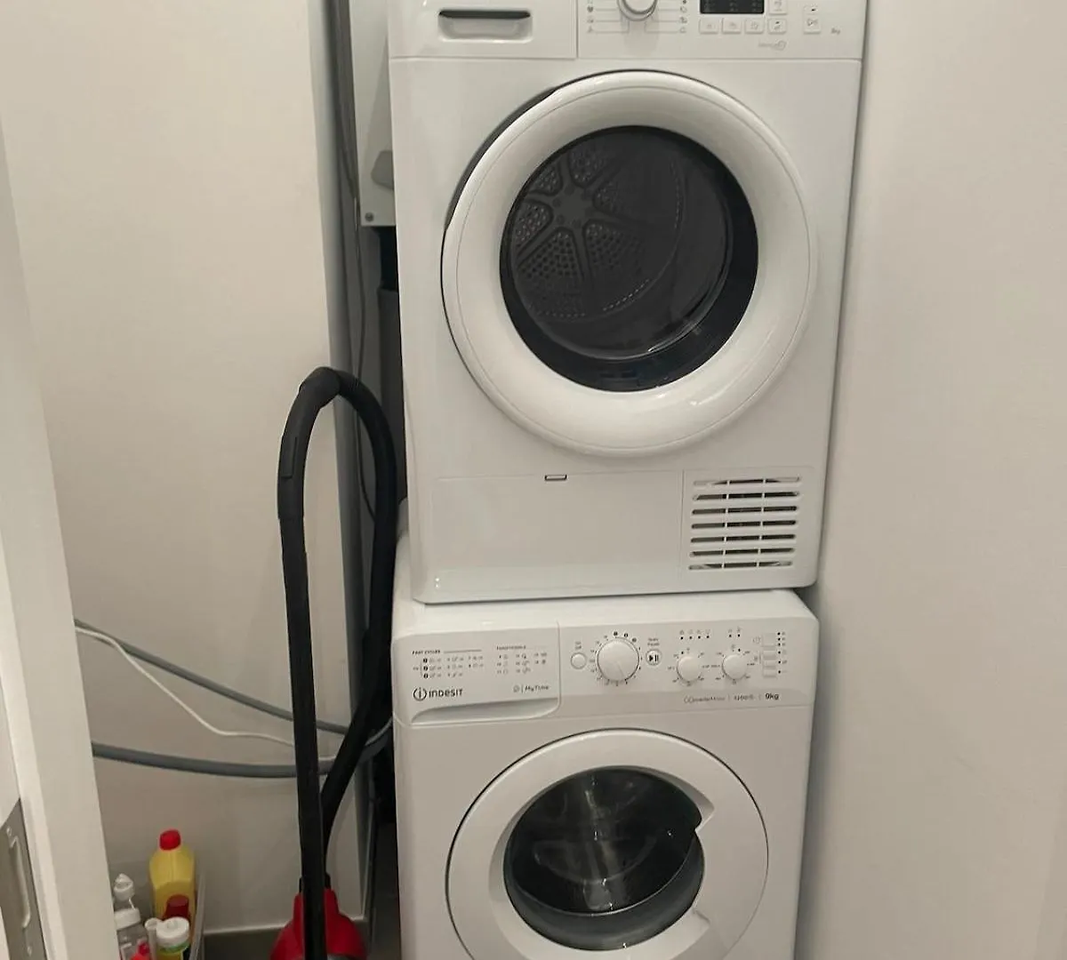 Apartment Comfortable 1 Bedroom W Terrace & Parking-Chiny1 Luxembourg