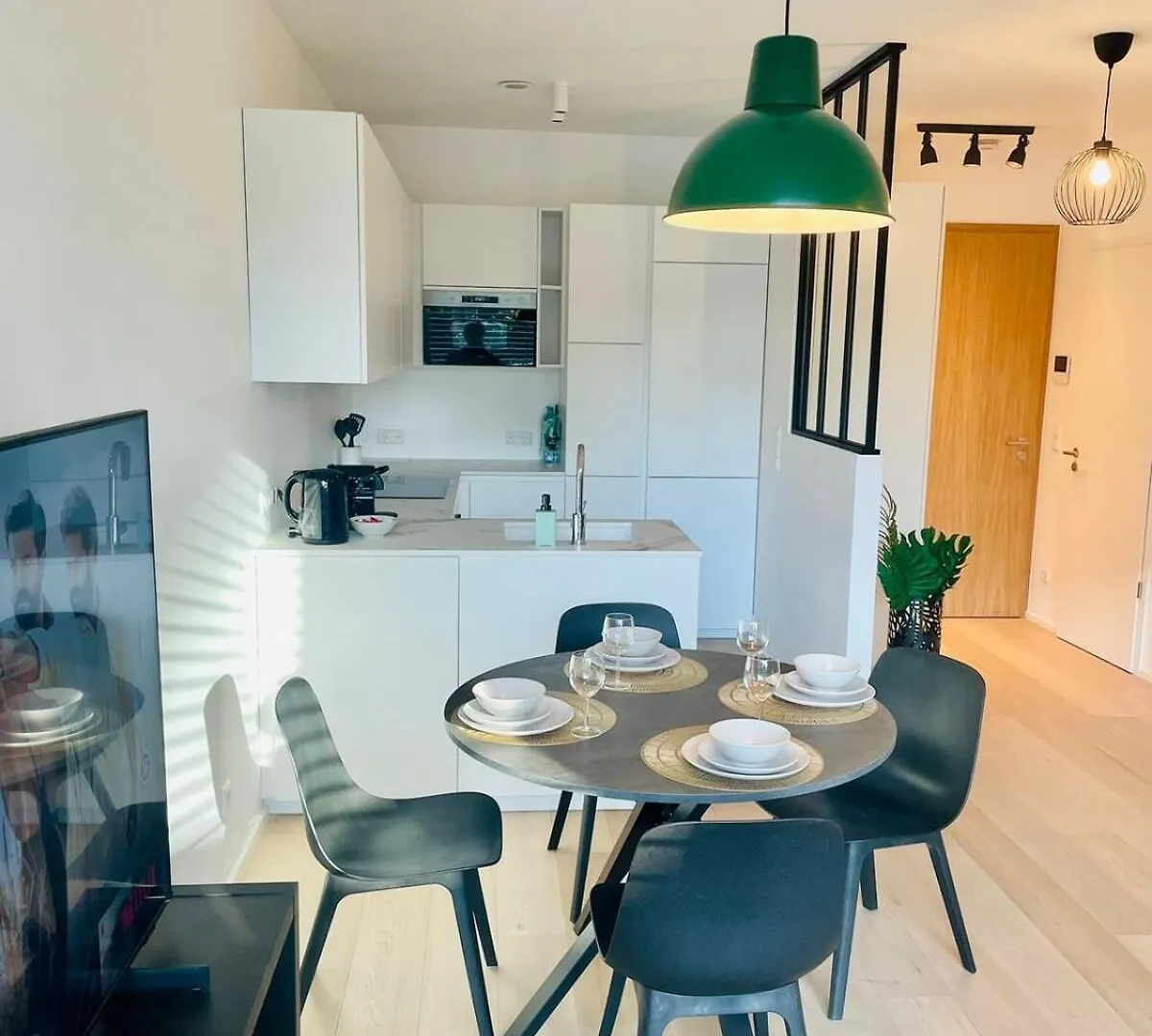 Apartment Comfortable 1 Bedroom W Terrace & Parking-Chiny1 Luxembourg Luxembourg